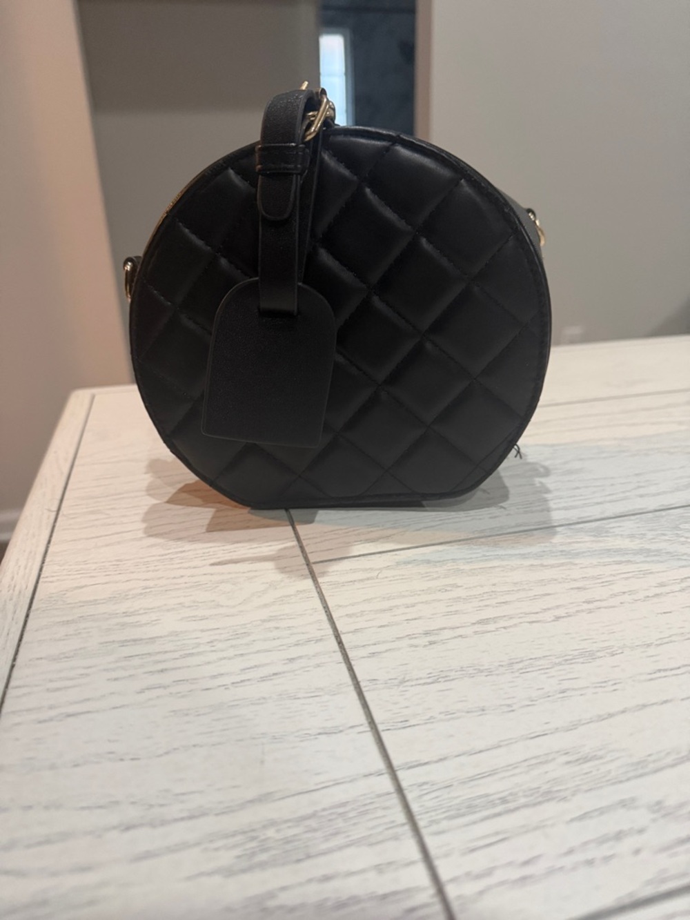 Quilted Round Crossbody Bag - Black